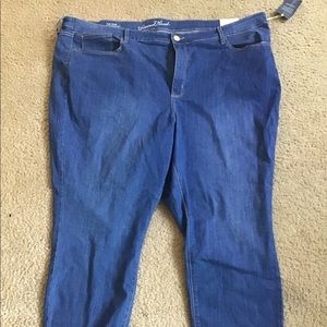 Plus Size Universal thread distressed ankle jeans